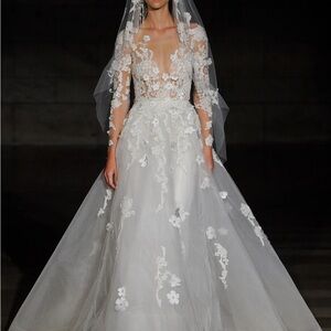 Reem Acra Raining Flowers Wedding Dress & Veil
